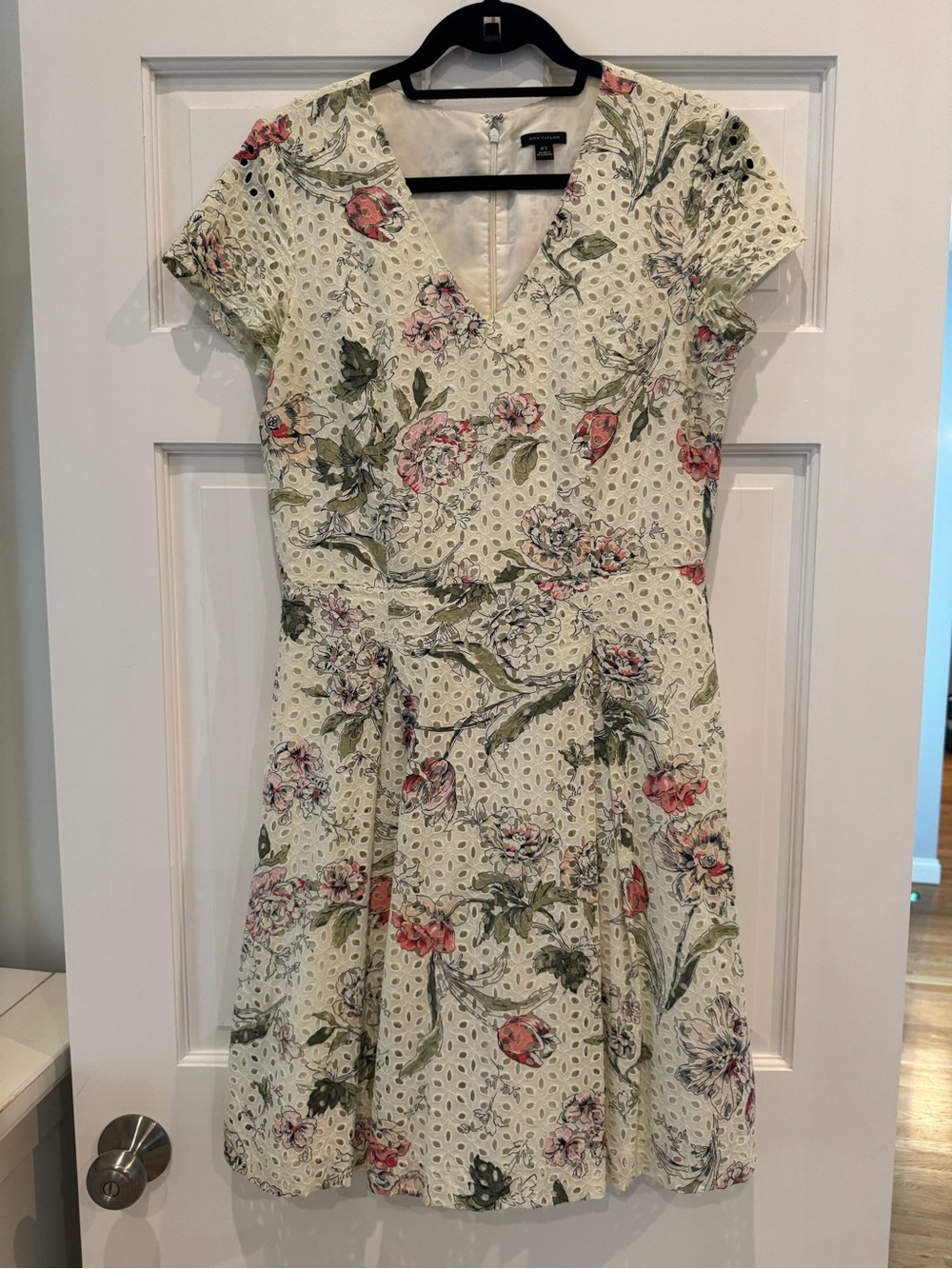 Ann Taylor Cream Eyelet Floral V-Neck Mini Dress with Pink & Green Print